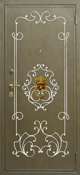 Декоративная отделка из художественной ковки на входной двери (124)