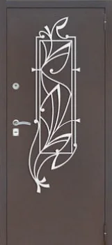 Декоративная отделка из художественной ковки на входной двери (65)