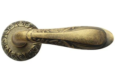 Дверные ручки Bussare А-71-20 ABrass Castelo