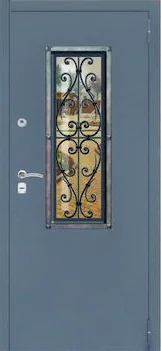 Декоративная отделка из художественной ковки на входной двери (80)