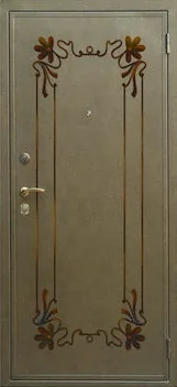 Декоративная отделка из художественной ковки на входной двери (45)