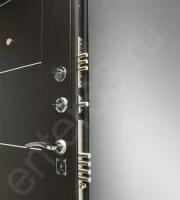 Входная дверь Маркус Вега