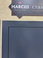 Входная дверь Маркус Термо Аляска сандал RAL 7024