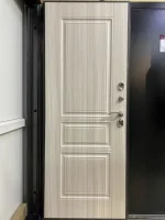 Входная дверь Маркус Аляска серебро сандал