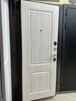 Входная дверь Маркус Олимп сандал белый