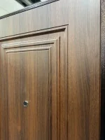 Входная дверь Маркус Олимп орех бренди