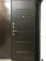 Входная дверь Маркус Легенда венге тисненый