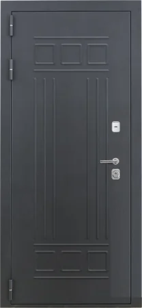 Давление на металле на входной двери (5)