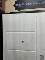 Входная дверь Маркус Неаполь Ривьера Айс