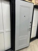 Входная дверь Маркус Турин Шагрень Грей