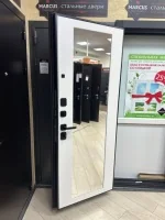 Входная дверь Маркус Дублин зеркало