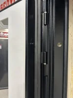 Входная дверь Маркус Парма Зеркало