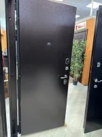 Входная дверь Маркус Металл Металл