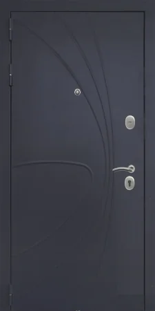 Давление на металле на входной двери (16)