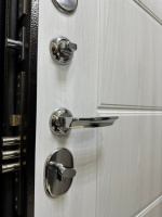 Входная дверь Маркус Неаполь Ривьера Айс