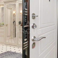 Входная дверь Гранд Антик медь Гаральд (Белый ясень)