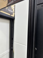 Входная дверь Маркус Термо Зеркало