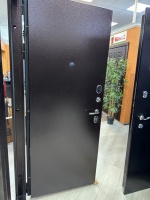 Входная дверь Маркус Металл Металл